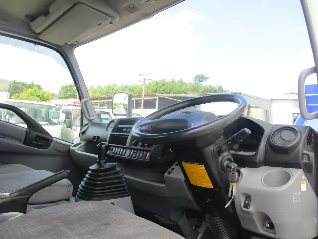 日野 デュトロ TKG-XZU710M(2WD)の写真38