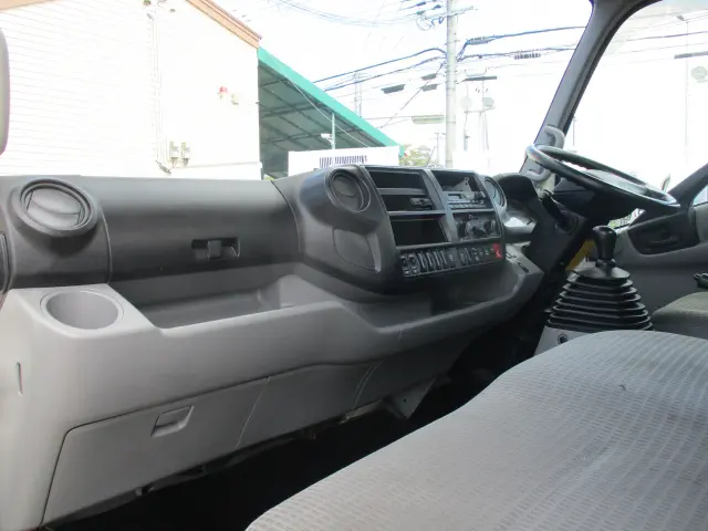 日野 デュトロ TKG-XZU710M(2WD)の写真43