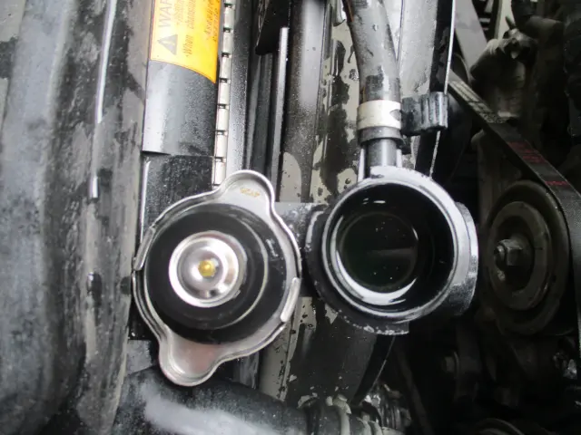 いすゞ エルフ SKG-NKR85AR(2WD)の写真47