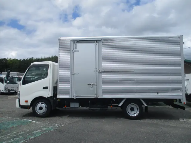 日野 デュトロ TKG-XZU710M(2WD)の写真7