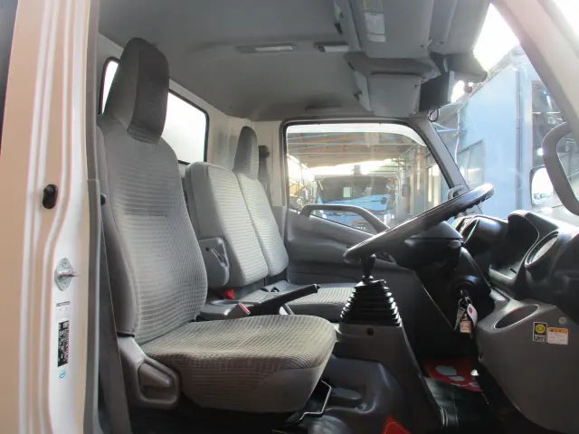 日野 デュトロ TKG-XZU710M(2WD)の写真38