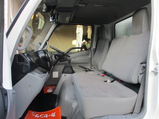 日野 デュトロ TKG-XZU710M(2WD)の写真43