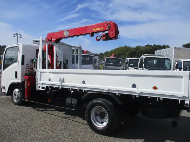 いすゞ エルフ TKG-NMR85AN(2WD)の写真10