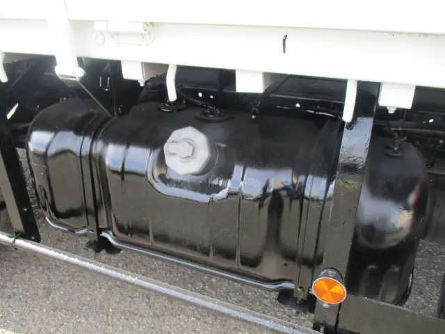 いすゞ エルフ TKG-NMR85AN(2WD)の写真23
