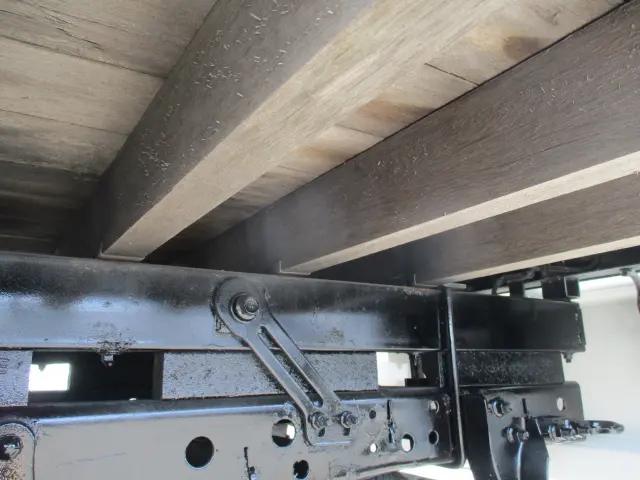 いすゞ エルフ TKG-NMR85AN(2WD)の写真34