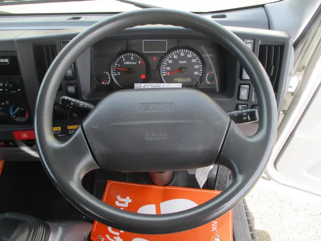 いすゞ エルフ TKG-NMR85AN(2WD)の写真38