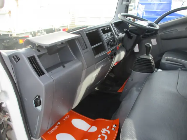 いすゞ エルフ TKG-NMR85AN(2WD)の写真43