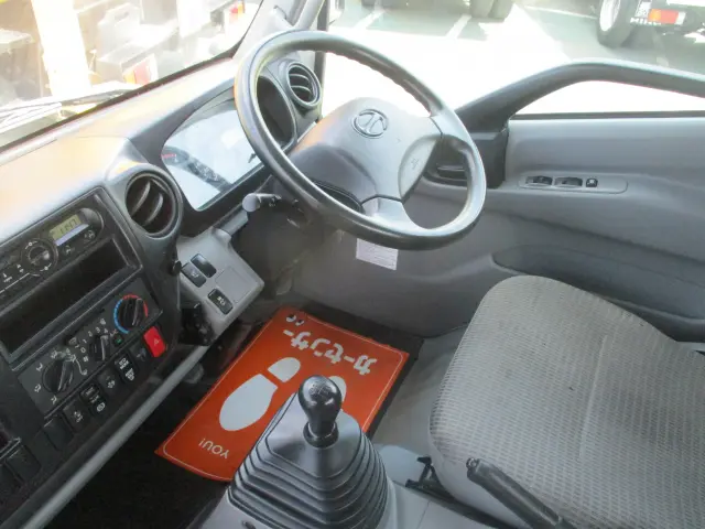 日野 デュトロ TKG-XZU710M(2WD)の写真42