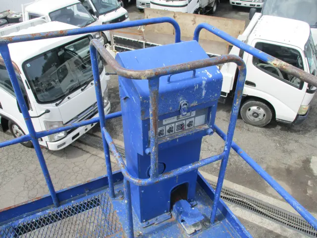 日野 デュトロ BDG-XZU344M(2WD)の写真16