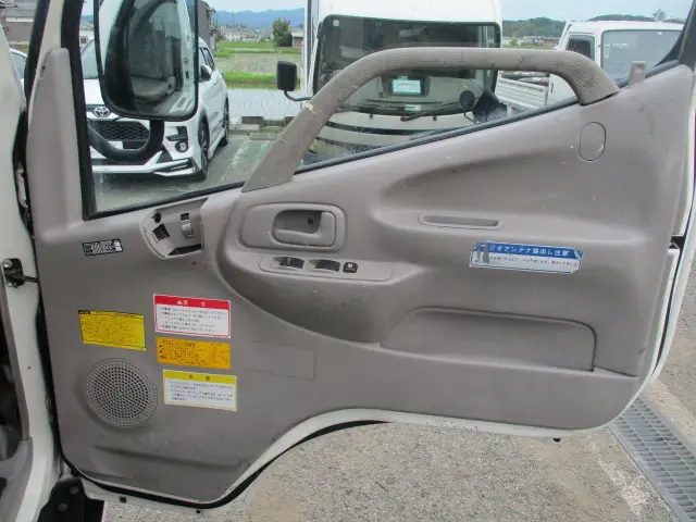 日野 デュトロ BDG-XZU344M(2WD)の写真32