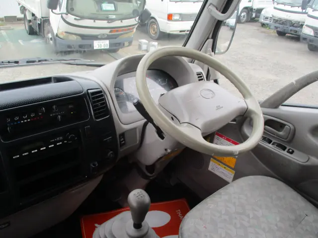 日野 デュトロ BDG-XZU344M(2WD)の写真43