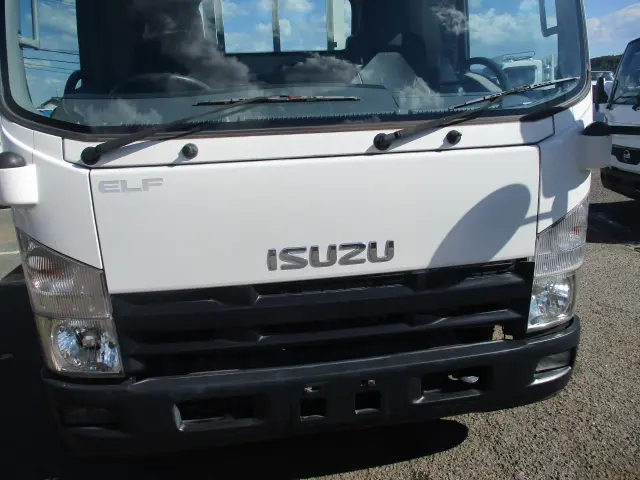 いすゞ エルフ SKG-NPR85AN(2WD)の写真4