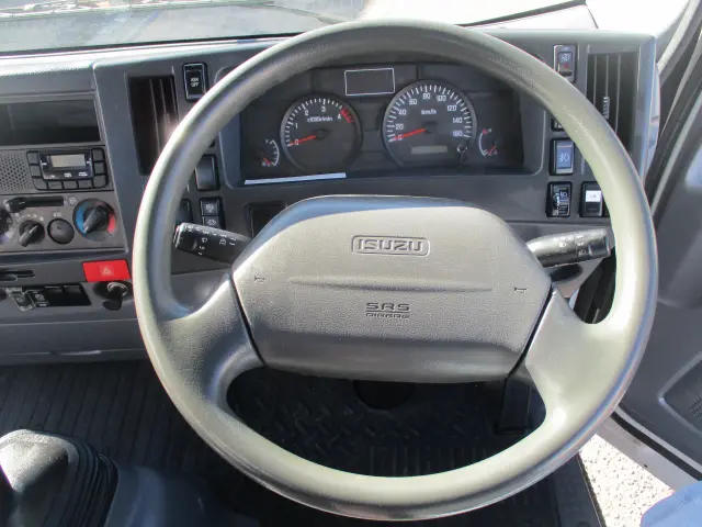 いすゞ エルフ SKG-NPR85AN(2WD)の写真32