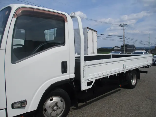 いすゞ エルフ TKG-NPR85AR(2WD)の写真13