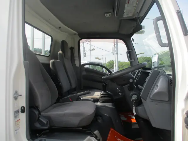 いすゞ エルフ TKG-NPR85AR(2WD)の写真41