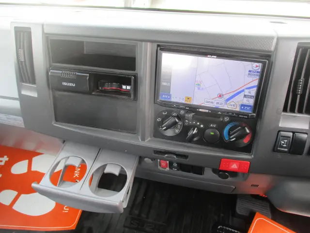 いすゞ エルフ TPG-NPR85AR(2WD)の写真33
