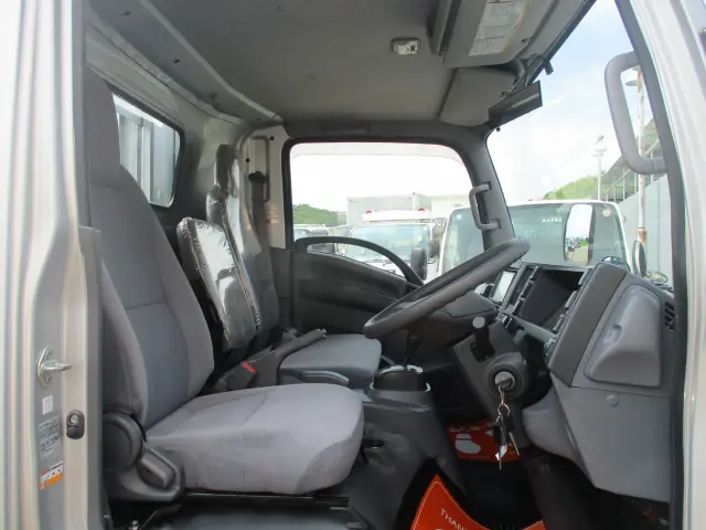 いすゞ エルフ TPG-NPR85AR(2WD)の写真38