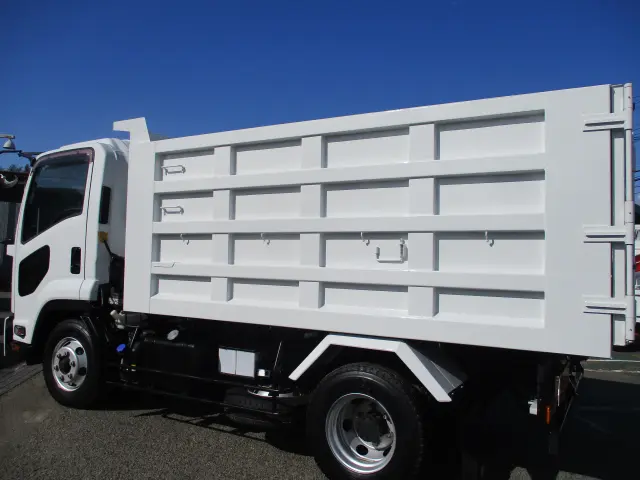 いすゞ フォワード 2PG-FRR90S1(2WD)の写真8