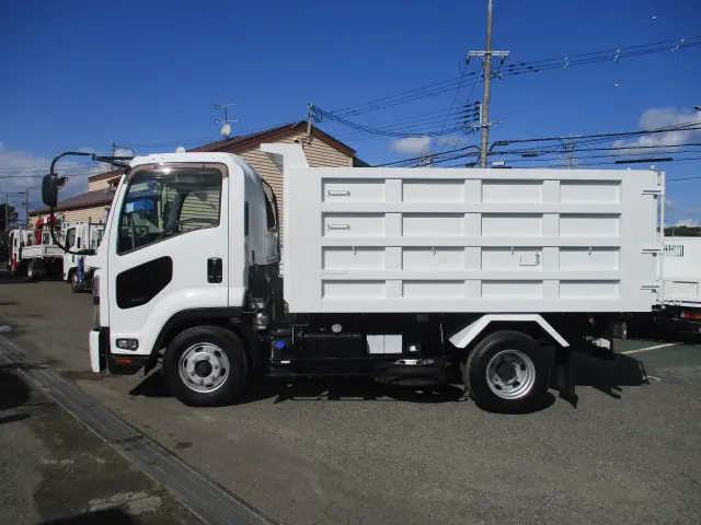 いすゞ フォワード 2PG-FRR90S1(2WD)の写真10