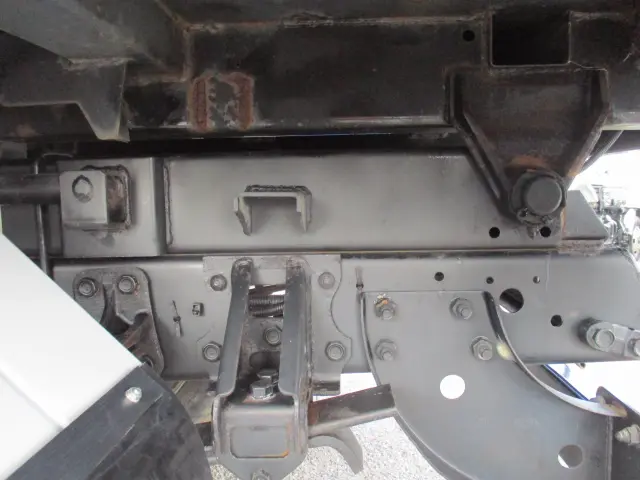 いすゞ フォワード 2PG-FRR90S1(2WD)の写真25