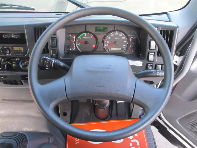 いすゞ フォワード 2PG-FRR90S1(2WD)の写真36