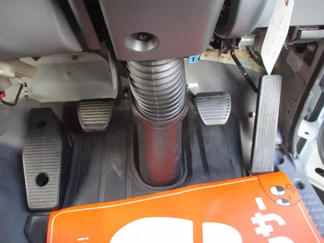 いすゞ フォワード 2PG-FRR90S1(2WD)の写真39
