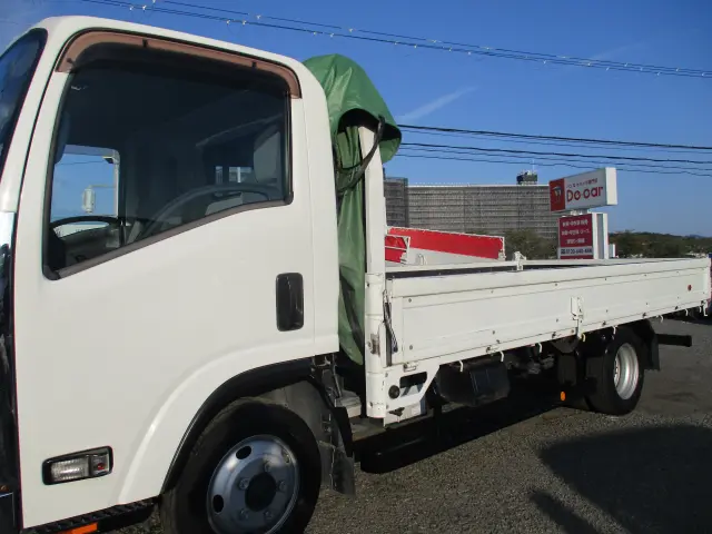 いすゞ エルフ TRG-NPR85AR(2WD)の写真17