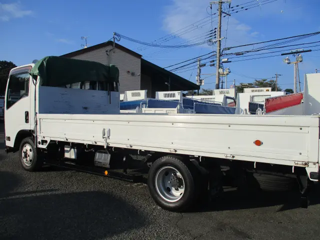 いすゞ エルフ TRG-NPR85AR(2WD)の写真19