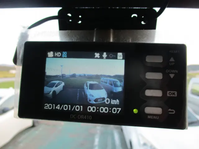 いすゞ エルフ TRG-NPR85AR(2WD)の写真35