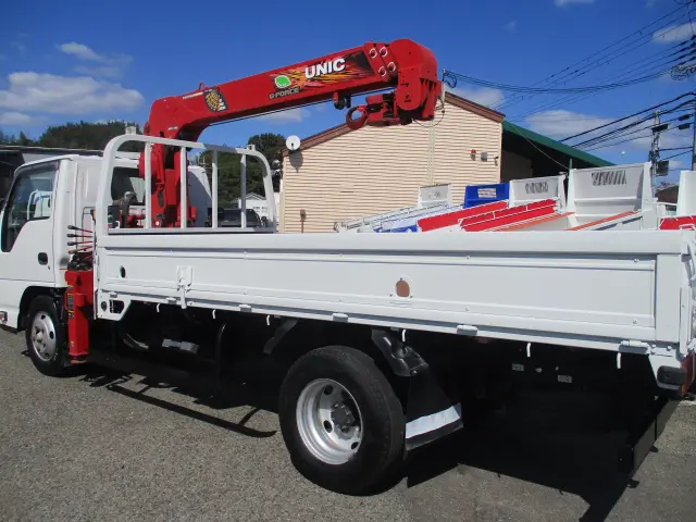 いすゞ エルフ TPG-NKR85AR(2WD)の写真17