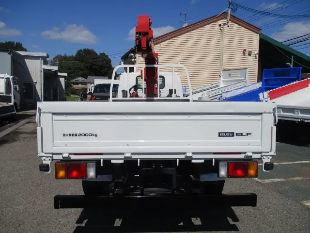いすゞ エルフ TPG-NKR85AR(2WD)の写真19