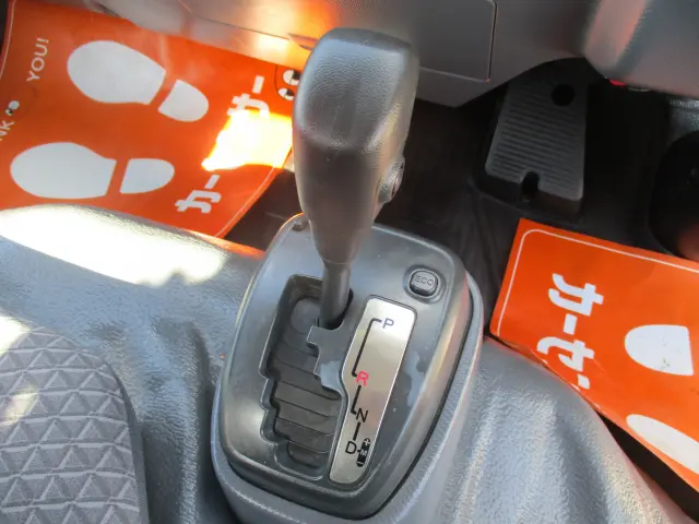 いすゞ エルフ TPG-NKR85AR(2WD)の写真35