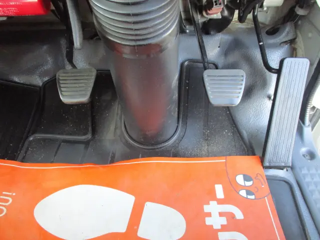 いすゞ エルフ TRG-NPR85AR(2WD)の写真33