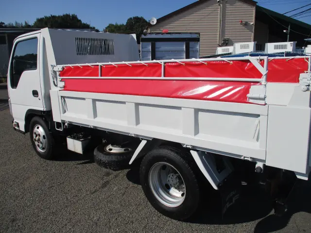 いすゞ エルフ TPG-NKR85AD(2WD)の写真9