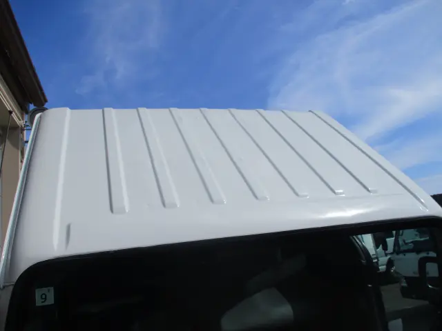 いすゞ エルフ TPG-NKR85AD(2WD)の写真18