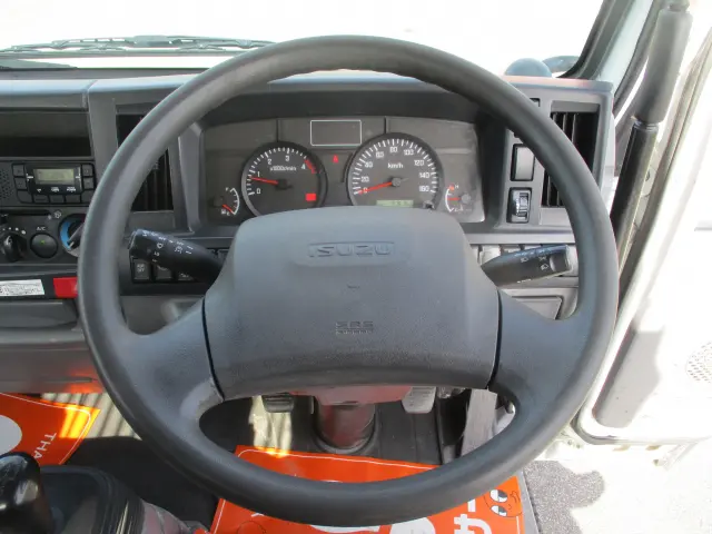 いすゞ エルフ TPG-NKR85AD(2WD)の写真28