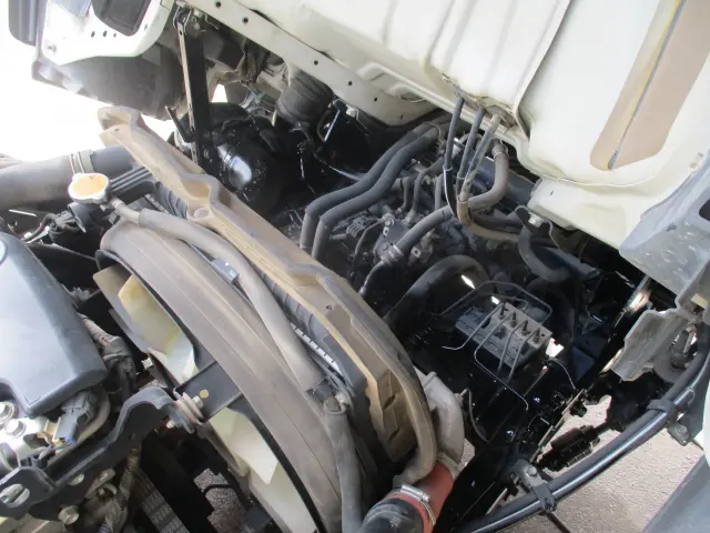 いすゞ エルフ TPG-NKR85AD(2WD)の写真47