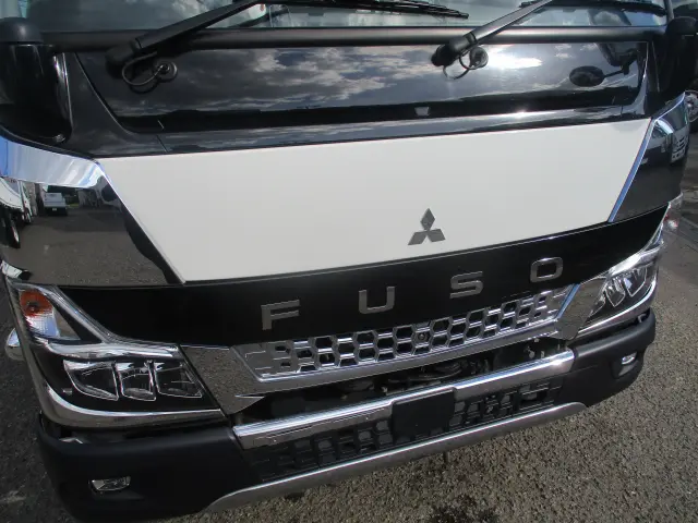 三菱 キャンター 2RG-FEVA0(2WD)の写真4