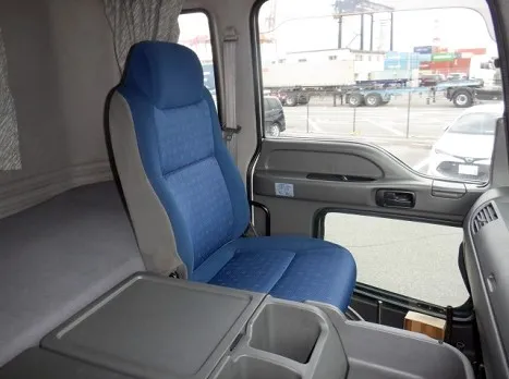 いすゞ PDG-CYM77Q8(その他)の写真26