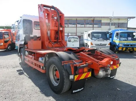 UDトラックス QKG-GK6XAE(その他)の写真4