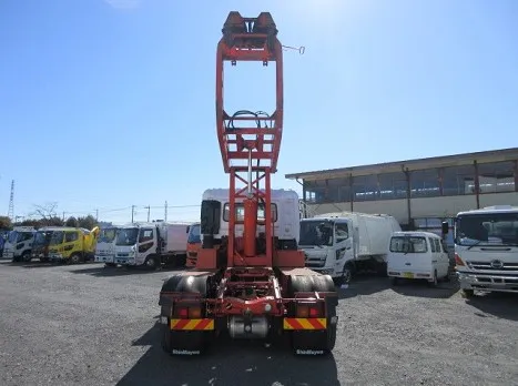 UDトラックス QKG-GK6XAE(その他)の写真10