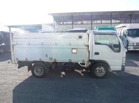 いすゞ BKG-NJR85A(その他)の写真6