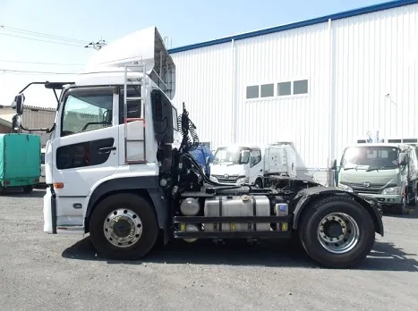 UDトラックス QKG-GK6XAR(その他)の写真7