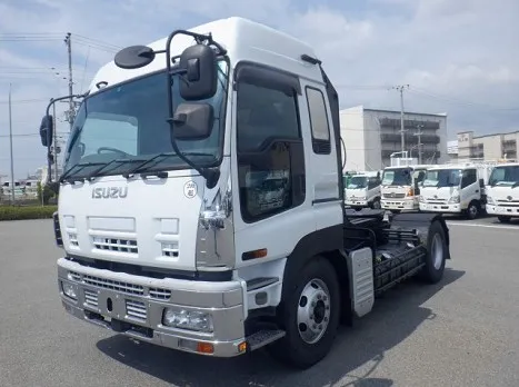 いすゞ  PDG-EXR52G8(その他)の写真1