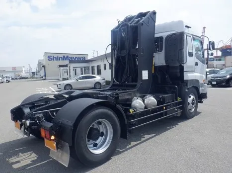 いすゞ  PDG-EXR52G8(その他)の写真2