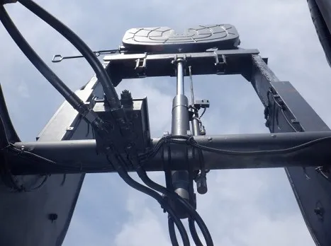 いすゞ  PDG-EXR52G8(その他)の写真12