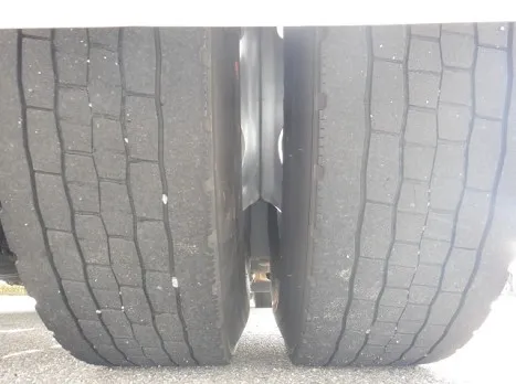 いすゞ  PDG-EXR52G8(その他)の写真21