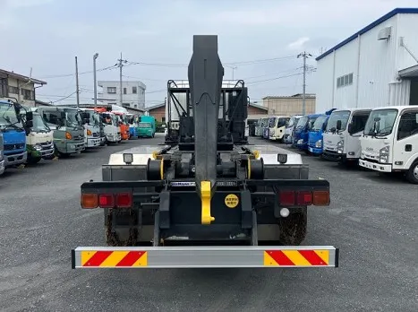 いすゞ LKG-CYZ77AM(その他)の写真11