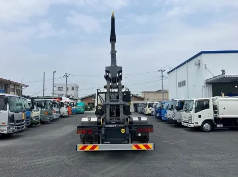 いすゞ LKG-CYZ77AM(その他)の写真14