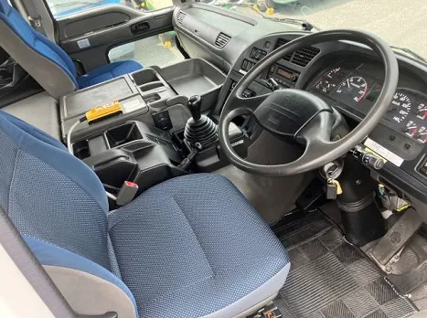 いすゞ LKG-CYZ77AM(その他)の写真25